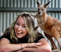 1391816_600221380036043_831819456_n